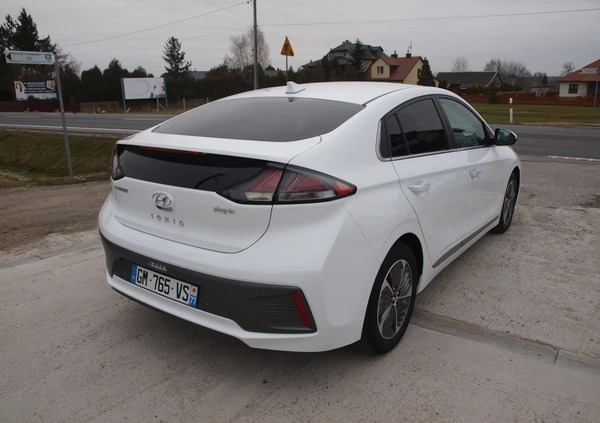 Hyundai IONIQ cena 78900 przebieg: 72965, rok produkcji 2020 z Racibórz małe 106